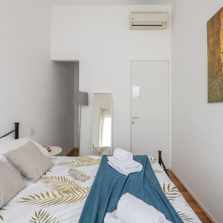 The Best Rent - Comfortable One Bedroom Apartment In Milan Downtown Bagian luar foto